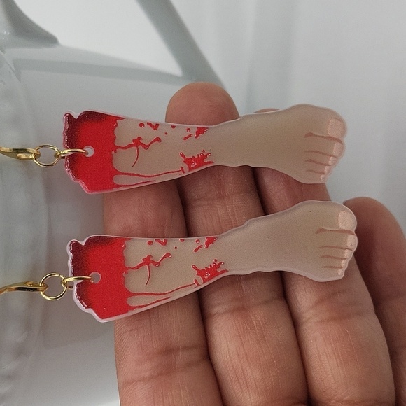 1882- Handmade Halloween Earrings NWT - Picture 3 of 6